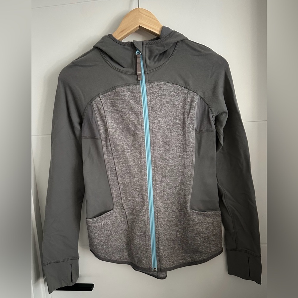 Ivivva: Girls Full Zip-Up Hoodie (ptp approx 15in) - Size 14